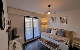 Apartment Well Equipped Near Beach